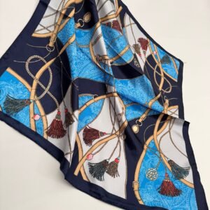 Elegantes Tuch im maritimen Design – stilvoll & vielseitig